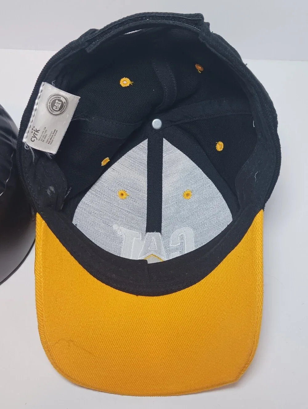 Vintage CAT Caterpillar Flames Cap Hat Black Yellow Cyrk OSFM Adjustable